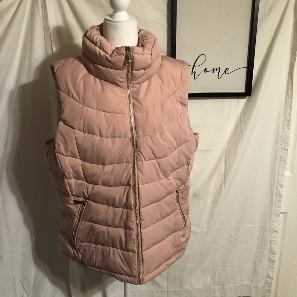 Calvin Klein peachy-pink puffer vest NWT